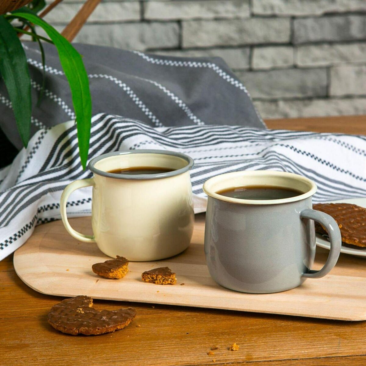 Coloured Enamel Belly Mugs Metal Camping Tea Coffee Cups 375ml Grey/Cream - Image 4