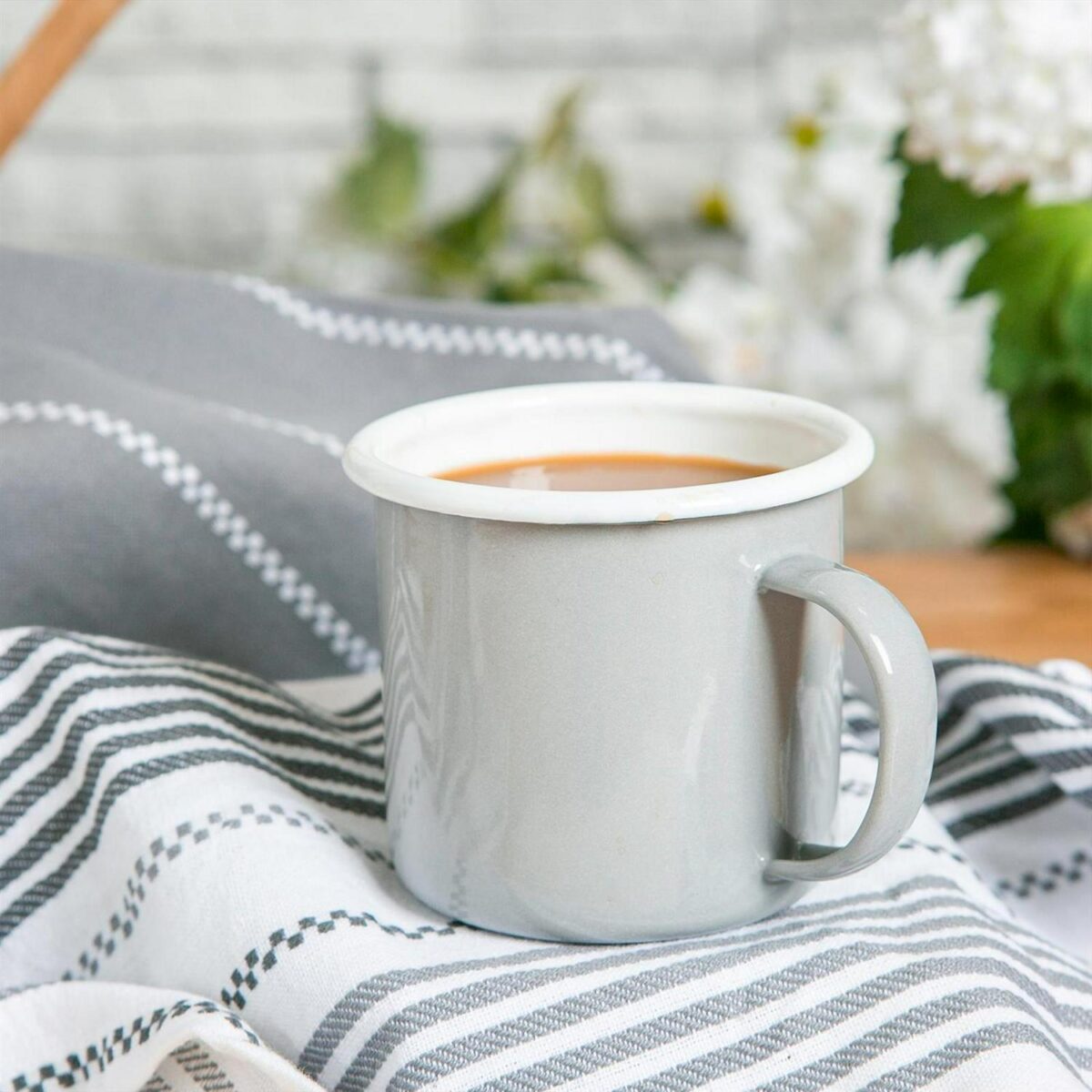 Coloured Enamel Mugs Metal Camping Tea Coffee Hot Drinks 375ml Black/Grey - Image 5