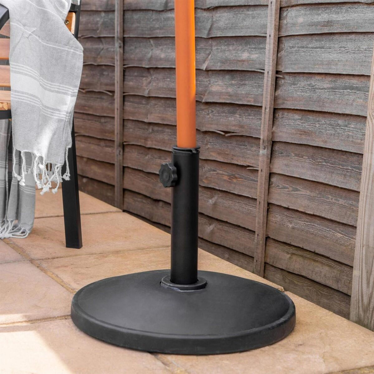 Concrete Garden Para fe975934c4125251adc2087aa2d99d59