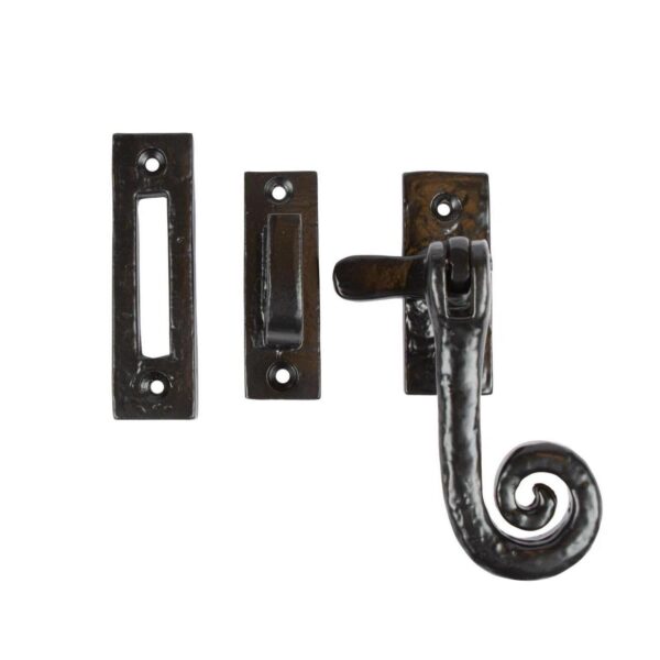 Curly Tail Window Fa 92093d7d121dd702acd183191603500d