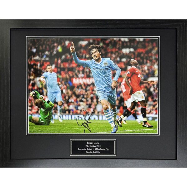 David Silva Signed F 4164fecb7a7586fc386b4deb9cd8f2aa