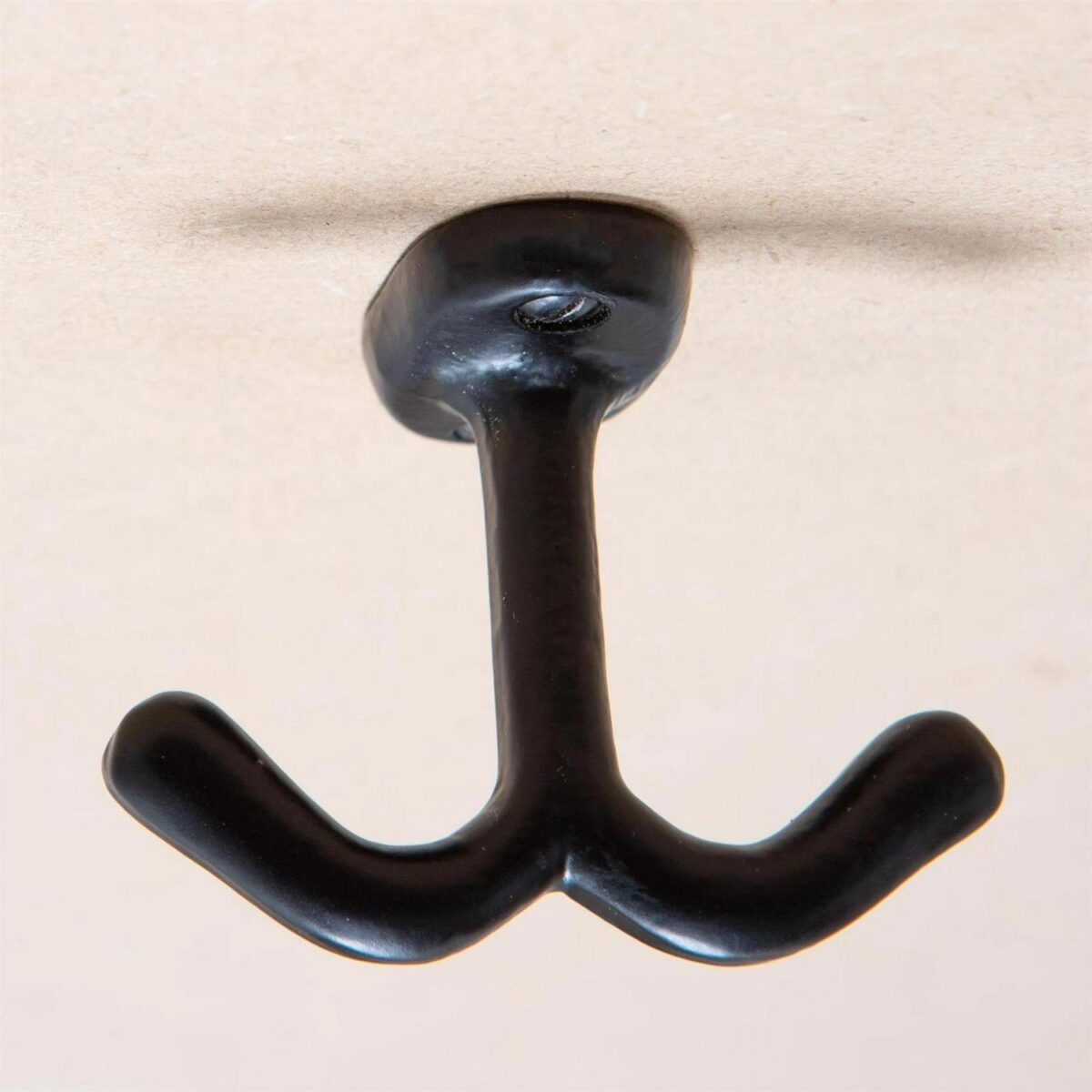 Double Ceiling Hook 8a3415db89585b41f5f615523d8d097a
