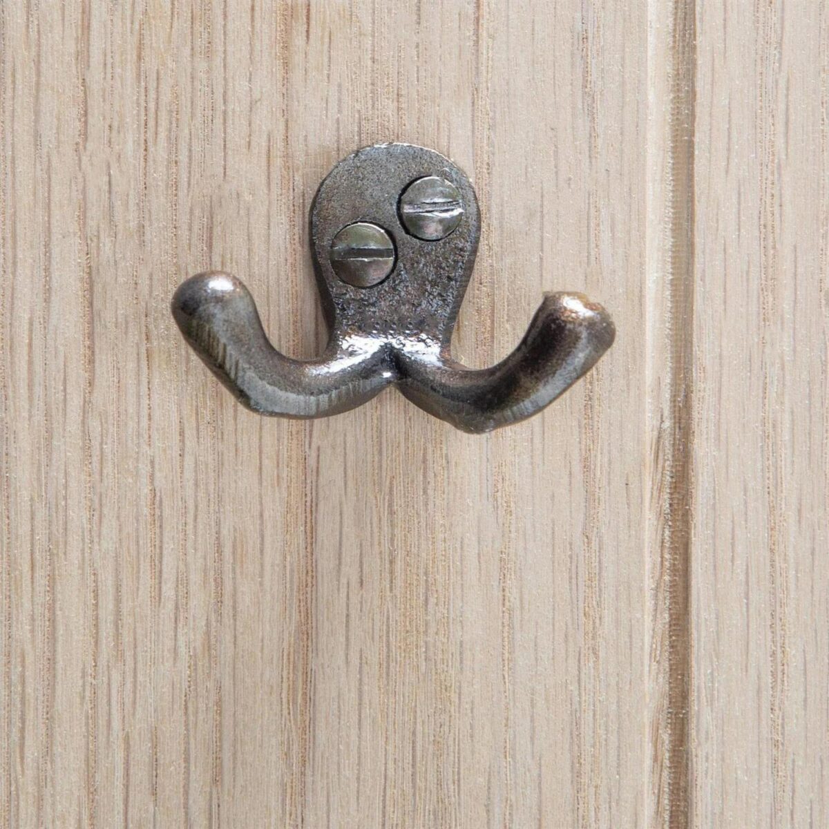Double Coat Hook Cas 33e8cd457b0bbfbcf853a76f12f00571