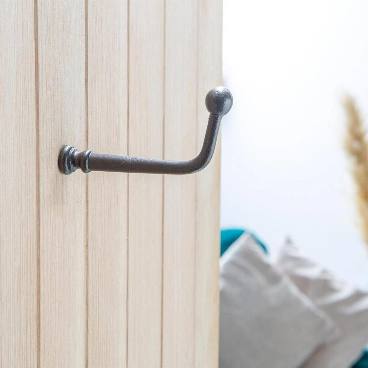 Flat Top Screw Hook e9d5f074991841e0294afaafddafa095
