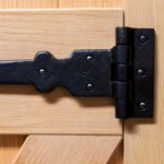 Fleur De Lis T-Hinge Cast Iron Antique Interior Exterior Hinges W405mm Black - Image 6