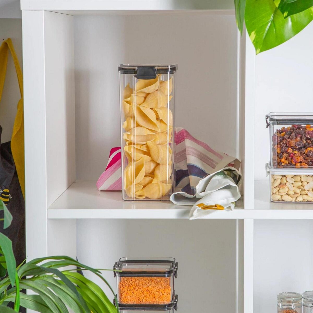 Food Storage Container Plastic Kitchen Organiser Clip Lid 1.8 Litre Black - Image 6