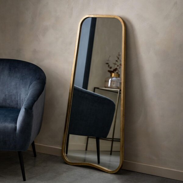 Gallery Kurva Gold L ec7ba1b154cce3b07703f373917dd425