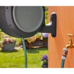 Gardena Wall-Mounted 30m (98ft) Hose Box with Automatic Roll-Up - Image 4