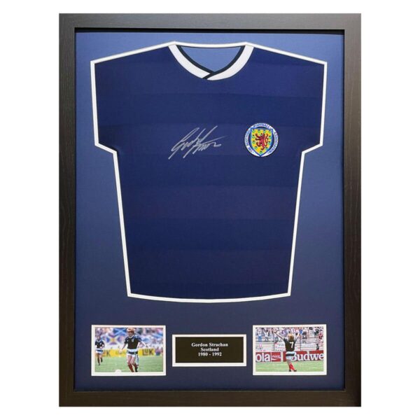 Gordon Strachan Sign 7aebae51959bcf55ea0ac95a4041525c