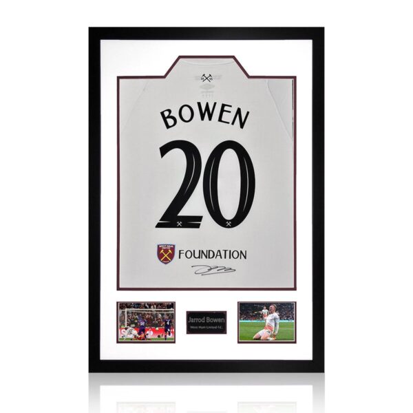 Jarrod Bowen Signed 1e1f1a40b127739c25964be6c035a06e