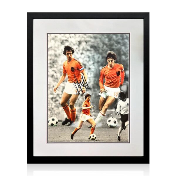Johan Cruyff Signed 17cb0347edda43ef2fe34e3e75f03363
