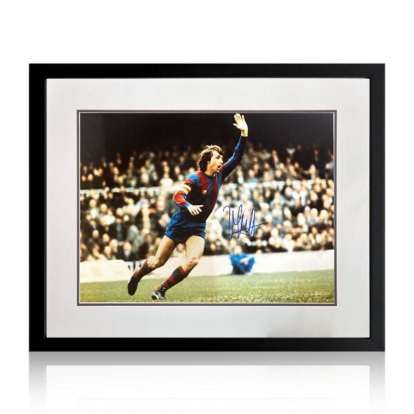 Johan Cruyff Signed dcb85372cd00984f0bbb9a06bcfa76d7