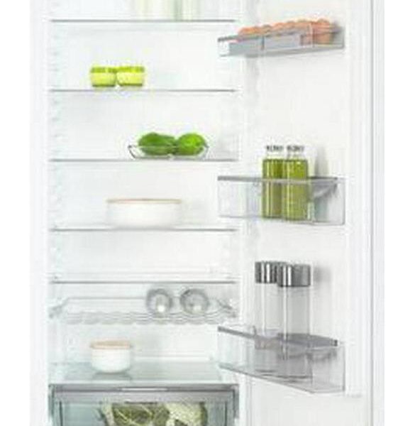 MIELE K 7715 E Integ d26fd6bc3b0f1612db7f518988e43151