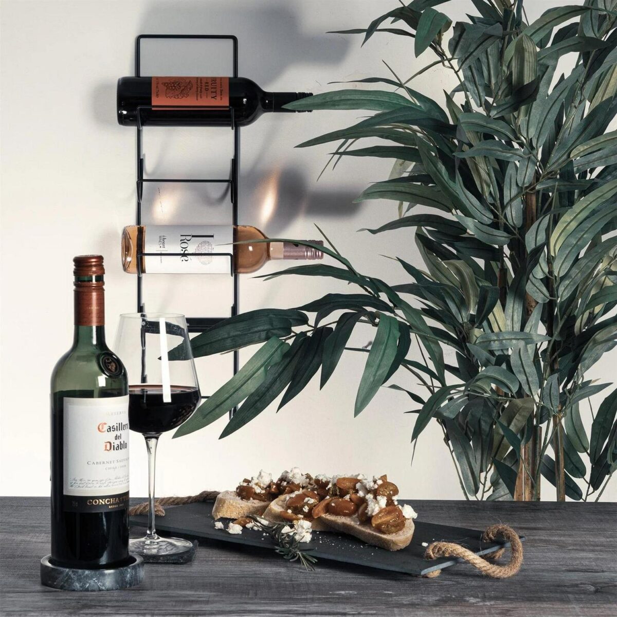 Marble Wine Bottle C 6e59f0735366d2c85a2c96dfa0cae240