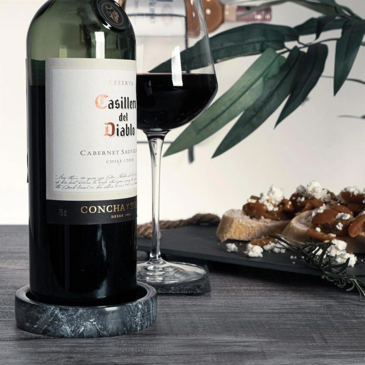 Marble Wine Bottle C c73b3e65227f167a3bbb1480df8c09b1