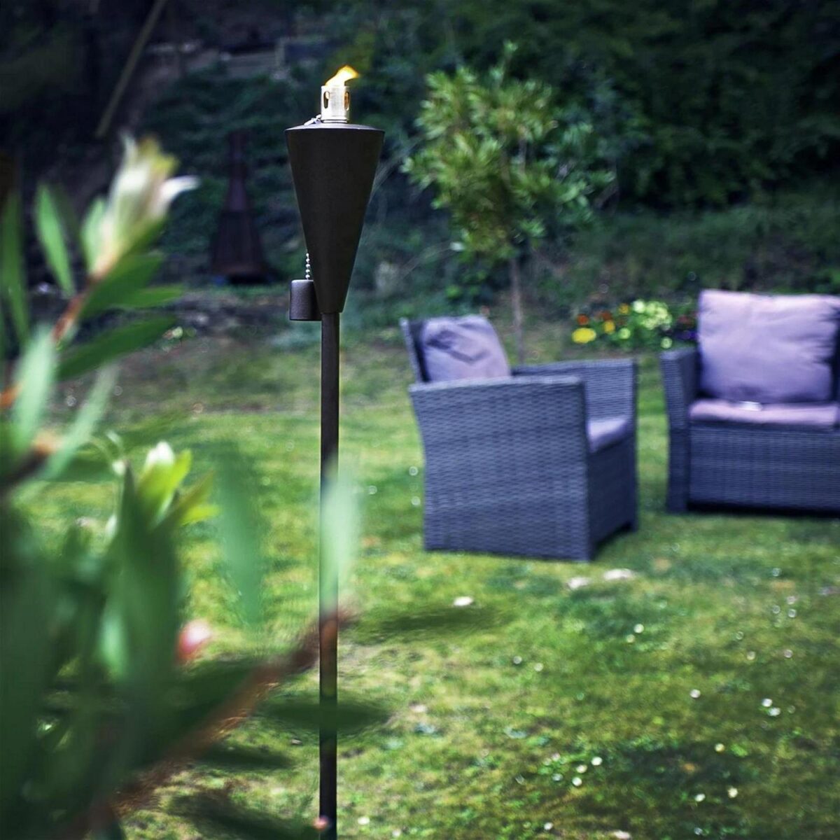 Metal Garden Torch Tiki Paraffin Oil Fire Lantern Cone Black - Image 6