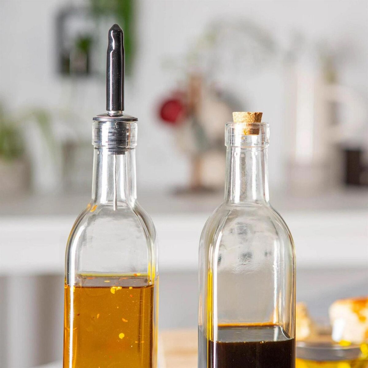 Olive Oil Pourer Bottle with Cork Lid Kitchen Vinegar Drizzler Dispenser 500ml - Image 5