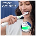 Oral B iO7 Duo Pack White and Black Toothbrushes - Image 8