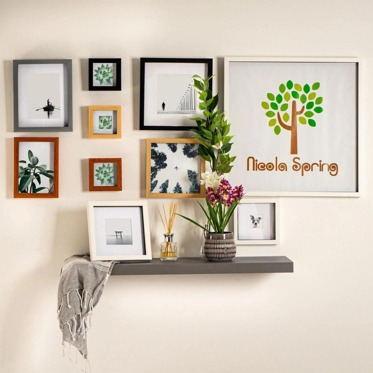 Picture Mount for 6 1765acadaa99857e6c3f09c483806d15