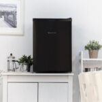 RUSSELL HOBBS RH67TTLF0E1B Mini Fridge - Black - Image 6