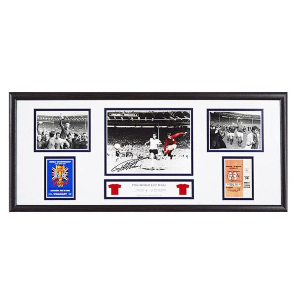 Sir Geoff Hurst Sign 054d780319390f82ca0d57074278b026