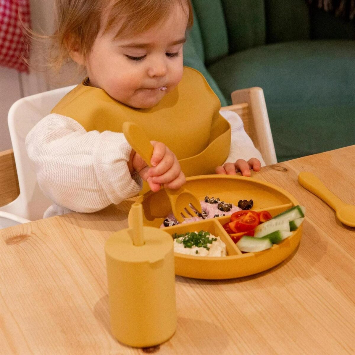 Tiny Dining Ochre Di c9bd47785c5ddba54ba0b3e9ca128769