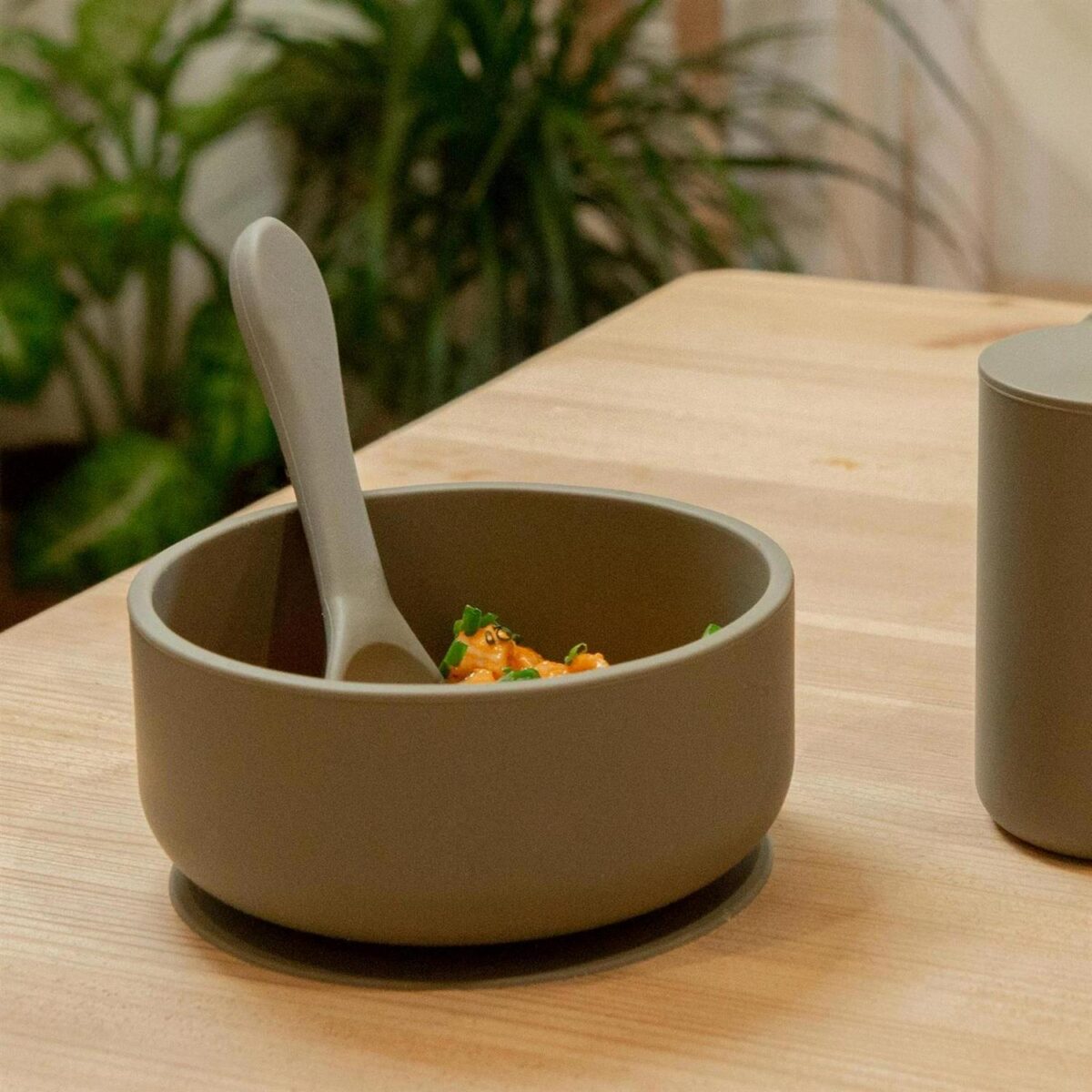 Tiny Dining Silver S 4f0385f811c4c1af669dd96d5f712ffa