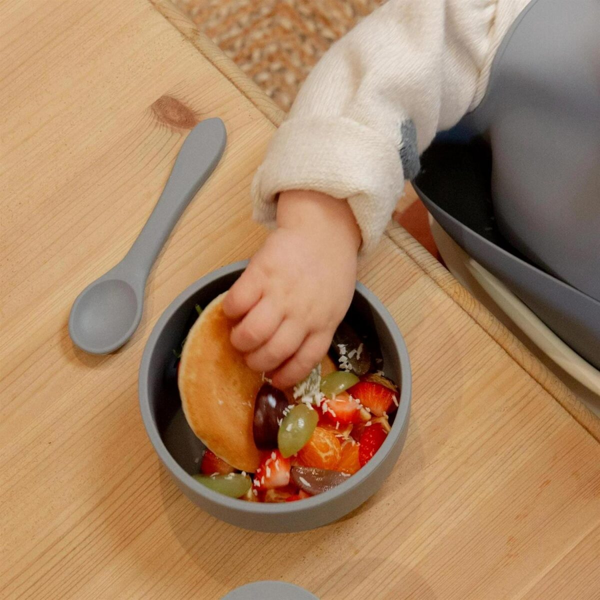 Tiny Dining Tradewin e660e98bb79d71dd7378295dde93f79a