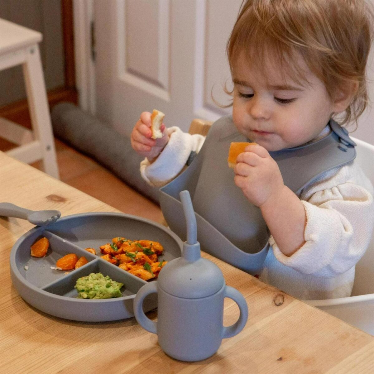 Tiny Dining Tradewin ea6b69e47a4ec514e9405c0860b24d0d