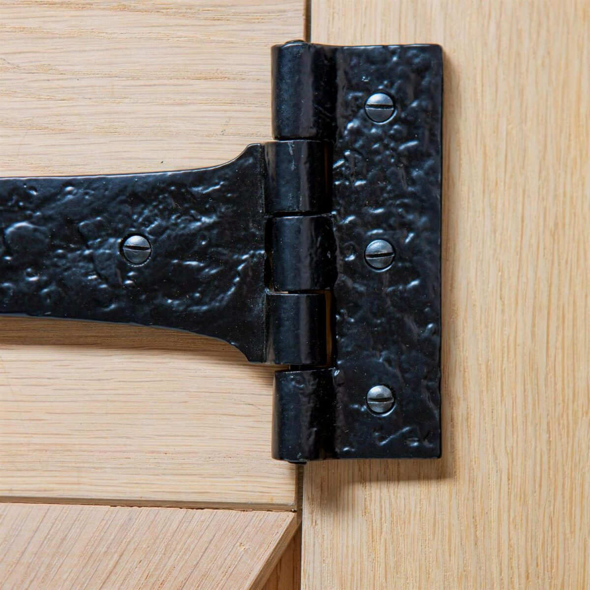 Traditional T Hinge dddf3a60e7b6e69d075c371c81b3797a