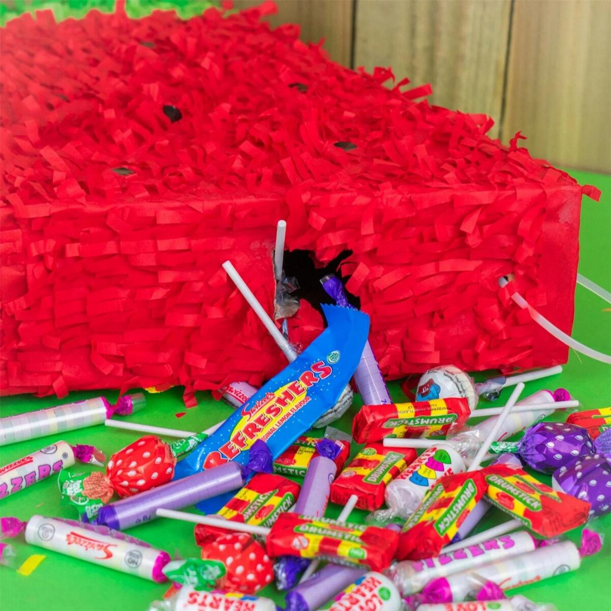 Watermelon Pinata To 56cb26c83126be771dd92b13578c5cb6
