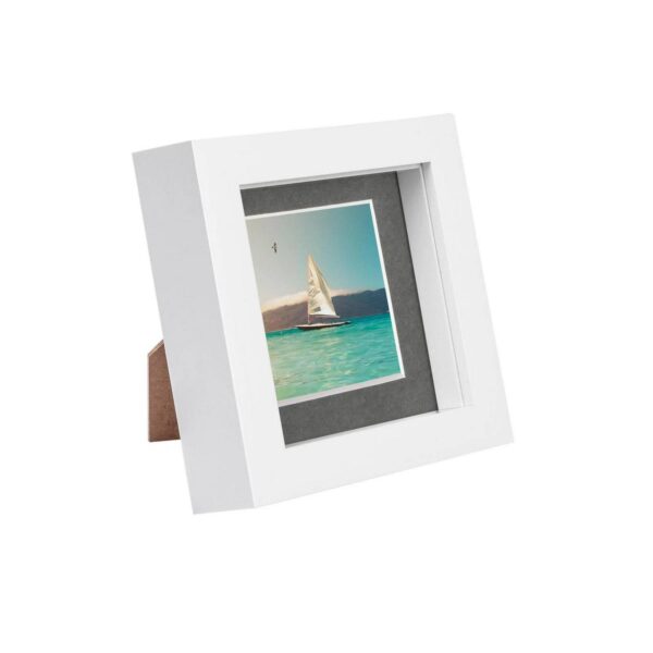 White 4 x 4 3D Box P bcb8d3efc72800505382226a81043cbe