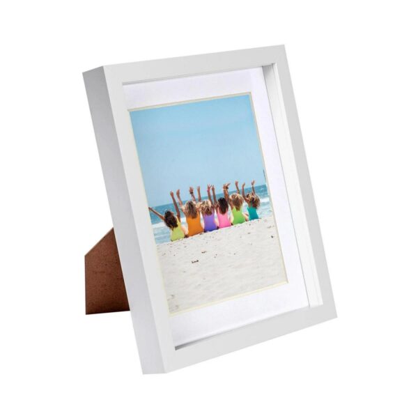White 8 x 10 3D Box 7b57c8c8b565347d98fa2eff731776ec