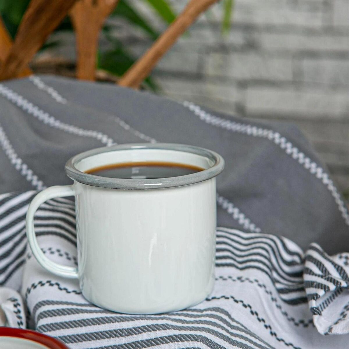 White Enamel Mugs Metal Camping Tea Coffee Hot Drinks Cups Set 375ml Black/Grey - Image 5