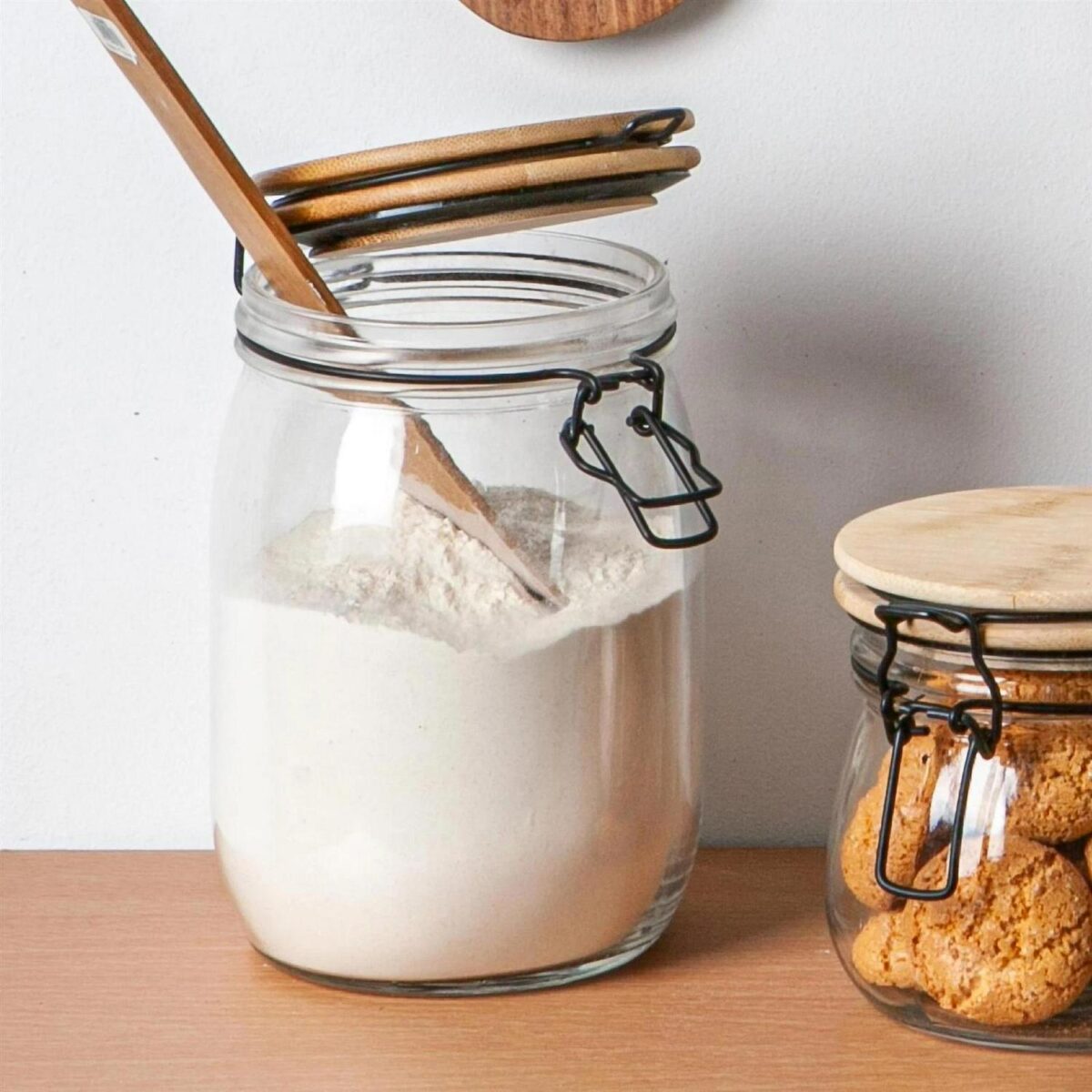 Wooden Clip Lid Storage Jar Modern Food Kitchen Container 1 Litre Black Seal - Image 5