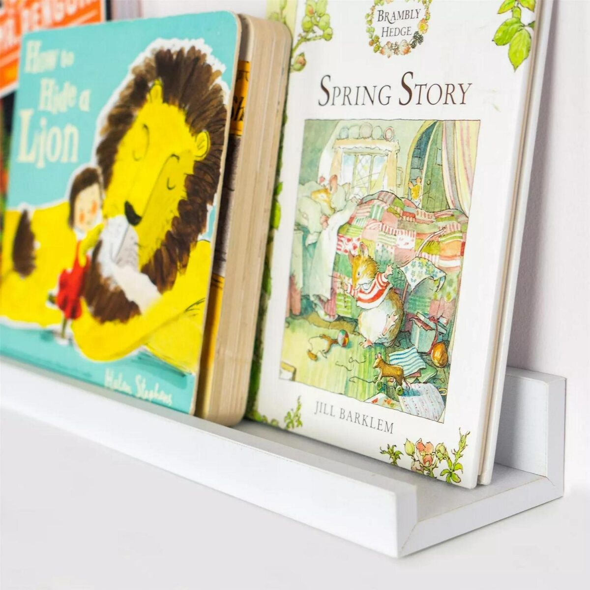 Wooden Picture Ledge a6dbae2e52db5ac29725097e953c7e36