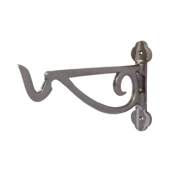Wrought Iron Hanging 5a47bdd5d0b4d376f23347c665e4871d