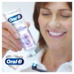 Oral B 3D White Luxe Perfection 6 x 75ml - Image 4